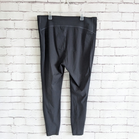 SPANX By Sara Blakely Black Leggings - Picture 2 of 13